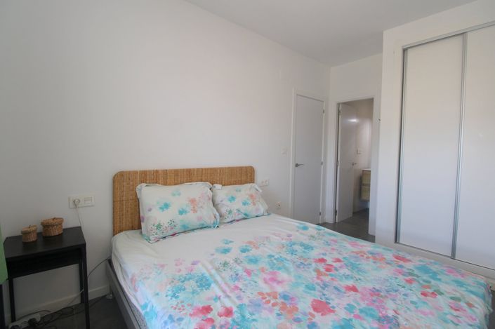 Image No.4-3 Bed Apartment for sale