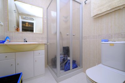 8543093