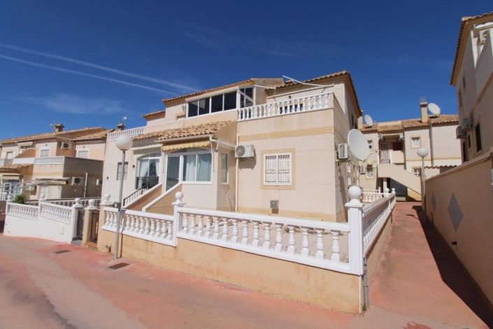 Image No.1-2 Bed Property for sale