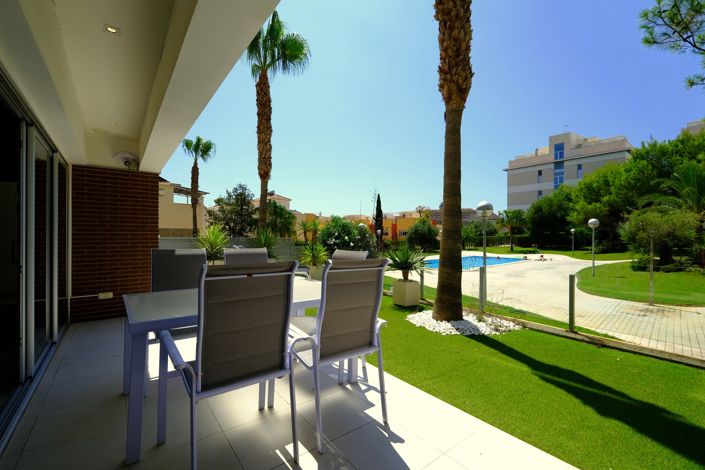 Image No.16-3 Bed Property for sale