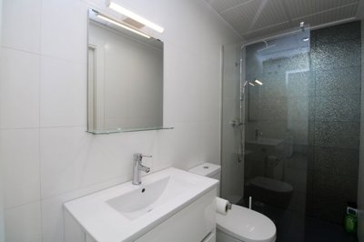 8544239