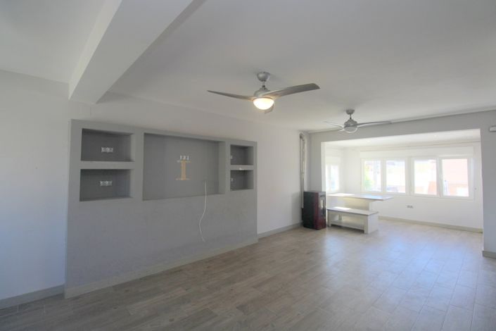 Image No.5-Villa de 3 chambres à vendre à Villamartin