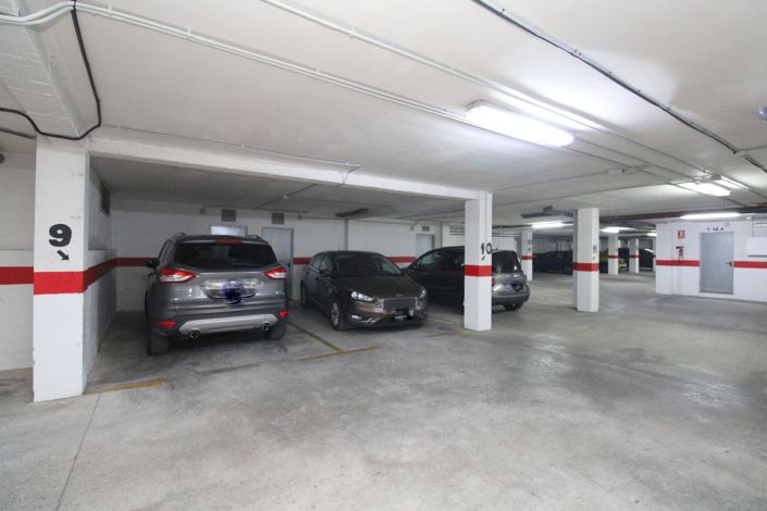 Image No.28-2 Bed Property for sale