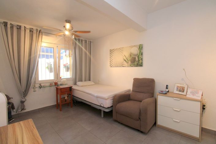 Image No.26-2 Bed Villa for sale