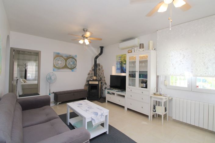 Image No.8-2 Bed Villa for sale