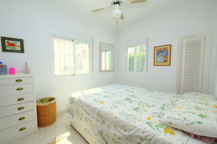 Image No.7-Villa de 4 chambres à vendre à Torrevieja