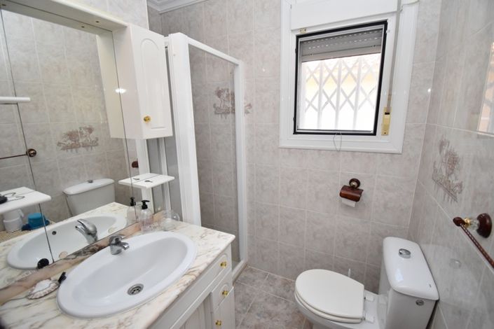 Image No.14-3 Bed Villa for sale