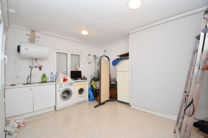 Image No.21-3 Bed Villa for sale