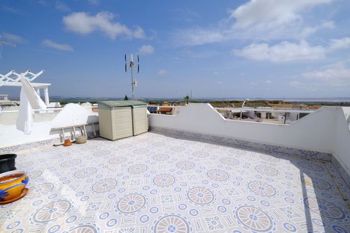 Image No.2-3 Bed Villa for sale