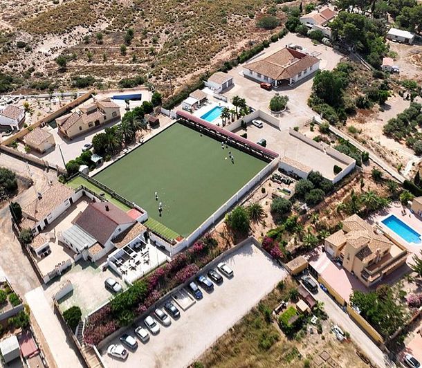 Image No.1-4 Bed Villa for sale