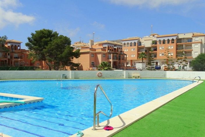 Image No.2-2 Bed Property for sale