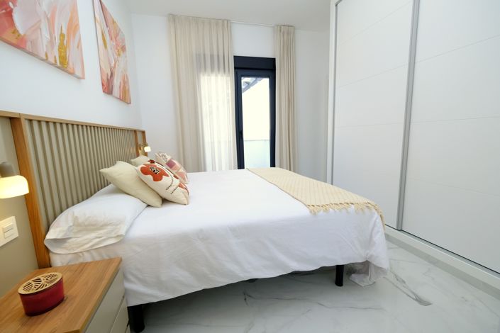 Image No.14-3 Bed Villa for sale