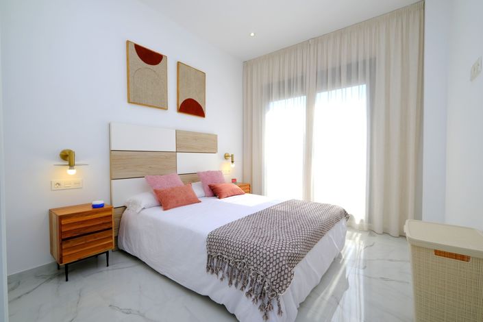 Image No.17-3 Bed Villa for sale