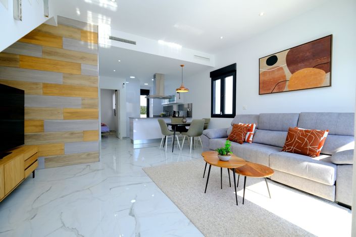 Image No.4-3 Bed Villa for sale