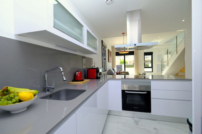 Image No.8-3 Bed Villa for sale