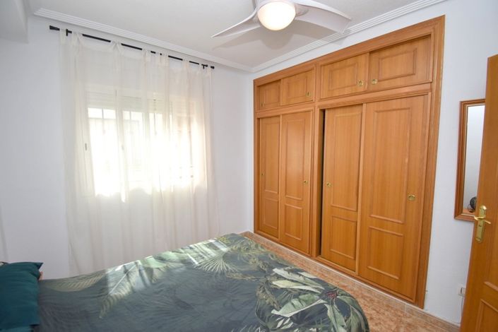 Image No.13-2 Bed Property for sale