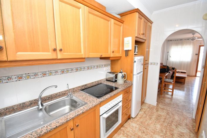 Image No.6-2 Bed Property for sale