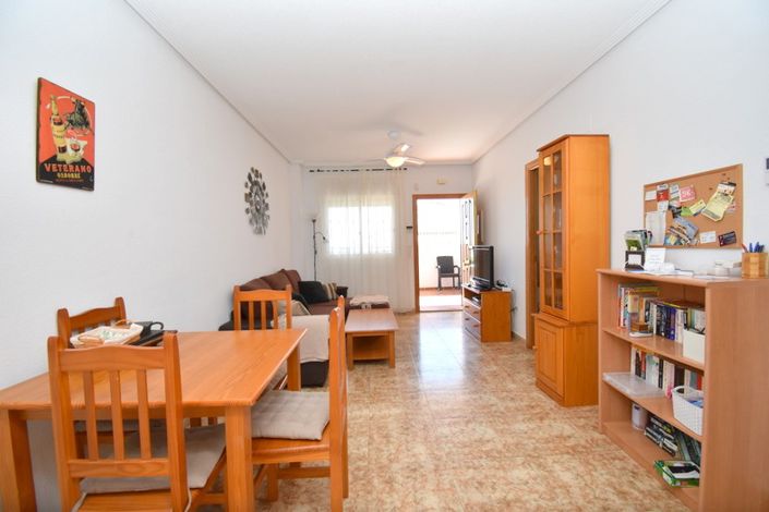 Image No.8-2 Bed Property for sale