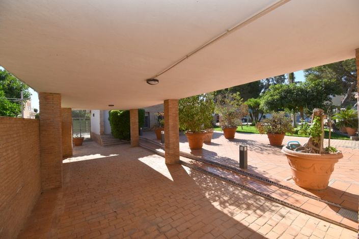 Image No.28-Villa de 6 chambres à vendre à La Zenia