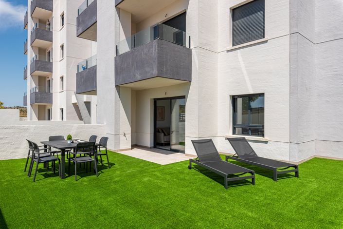 Image No.1-2 Bed Property for sale