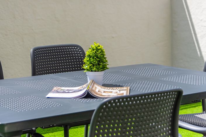 Image No.20-2 Bed Property for sale