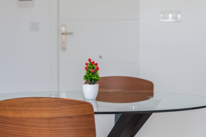 Image No.21-2 Bed Property for sale