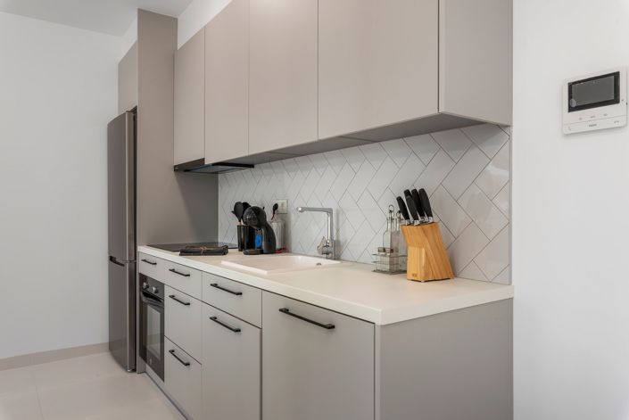 Image No.11-1 Bed Property for sale