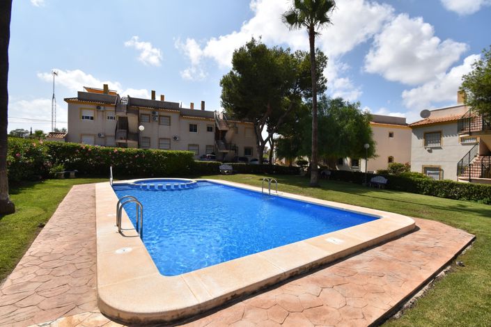 Image No.1-2 Bed Property for sale
