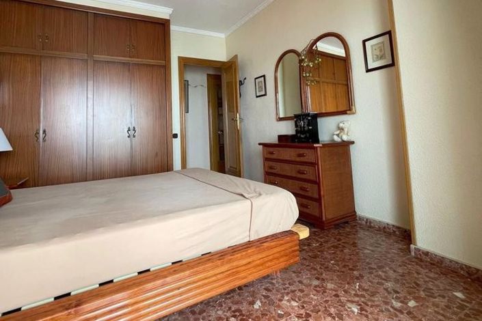 Image No.13-3 Bed Apartment for sale