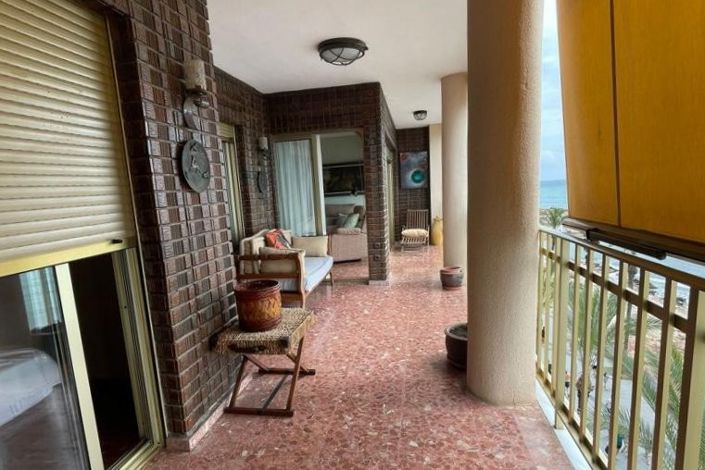 Image No.24-3 Bed Apartment for sale