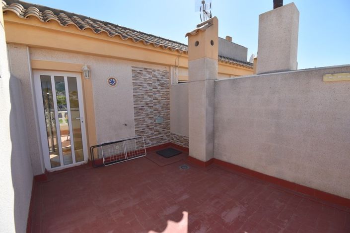 Image No.14-2 Bed Townhouse for sale