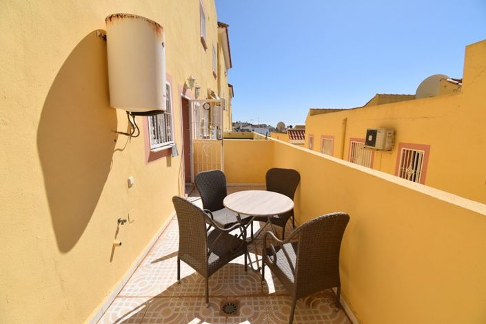 Image No.16-2 Bed Property for sale