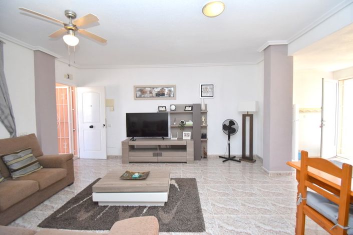 Image No.17-2 Bed Property for sale