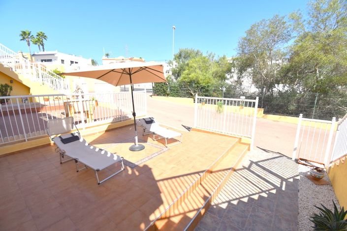 Image No.19-2 Bed Property for sale