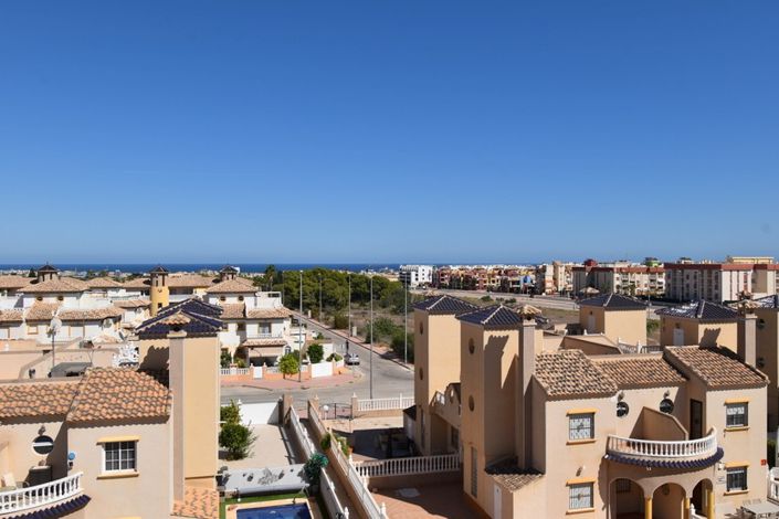 Image No.20-2 Bed Property for sale