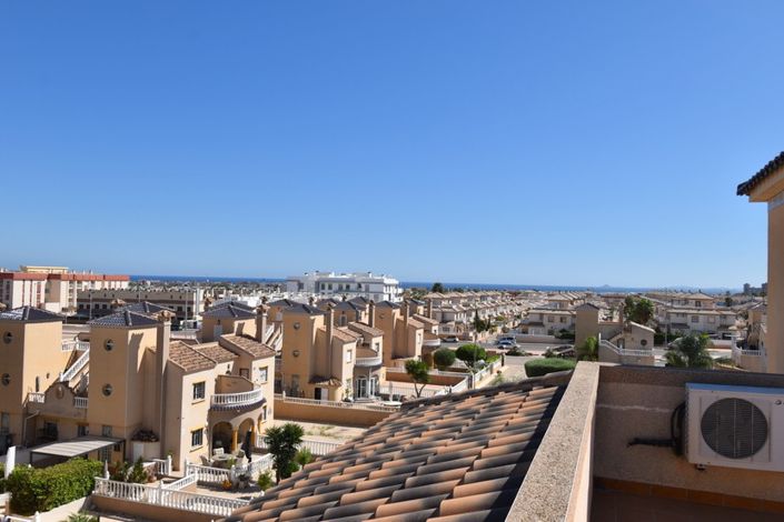 Image No.21-2 Bed Property for sale