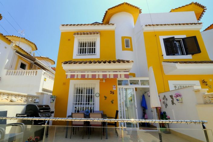 Image No.1-2 Bed Townhouse for sale