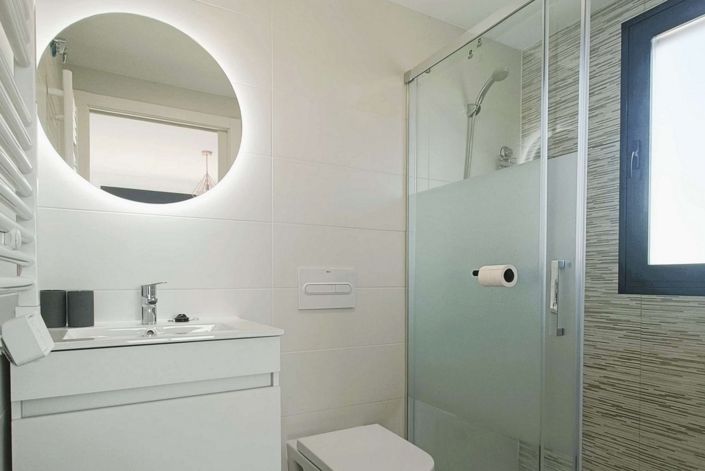 Image No.13-3 Bed Townhouse for sale