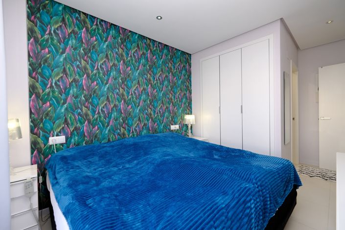 Image No.15-2 Bed Property for sale