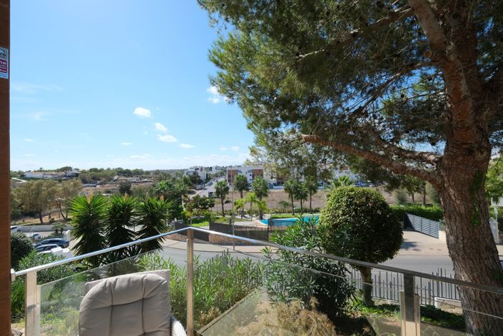 Image No.23-2 Bed Property for sale