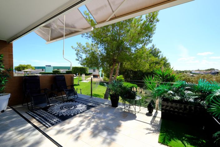 Image No.3-2 Bed Property for sale