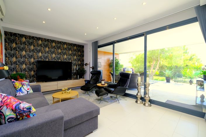 Image No.4-2 Bed Property for sale