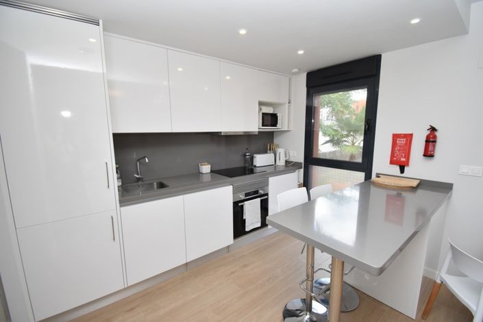 Image No.4-2 Bed Apartment for sale