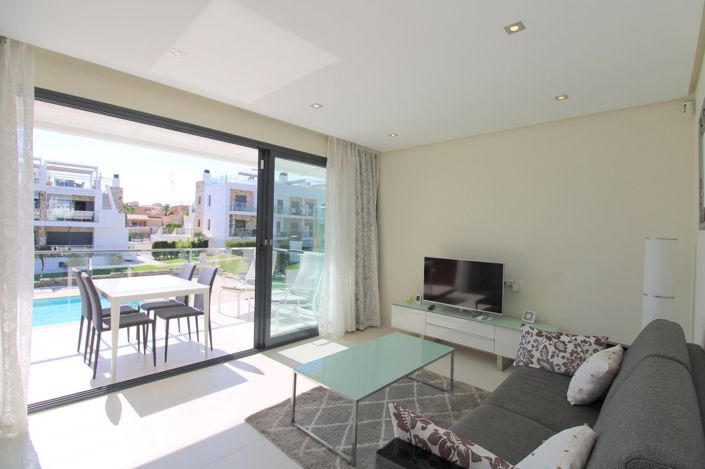 Image No.5-Propriété de 2 chambres à vendre à Punta Prima