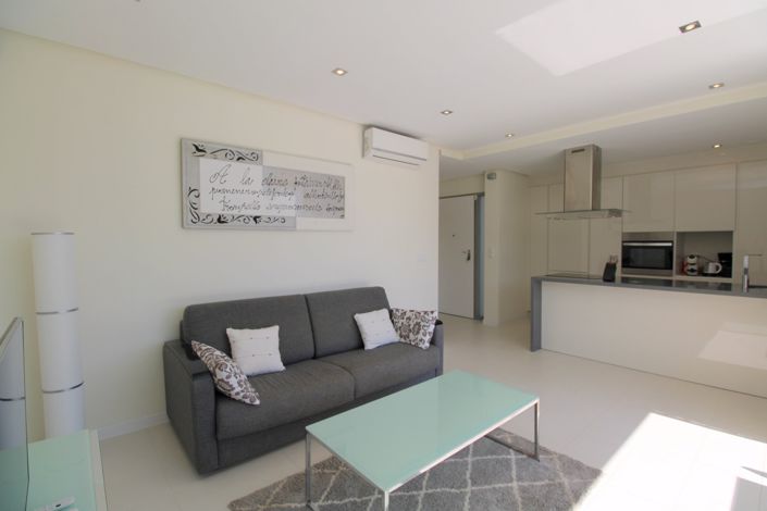 Image No.6-2 Bed Property for sale