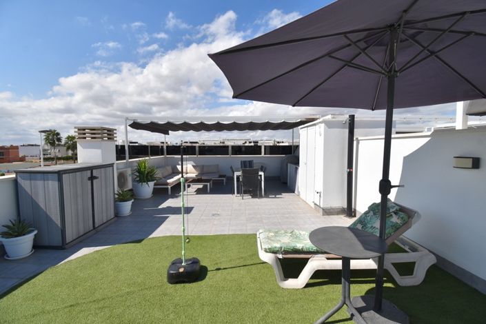 Image No.21-2 Bed Property for sale