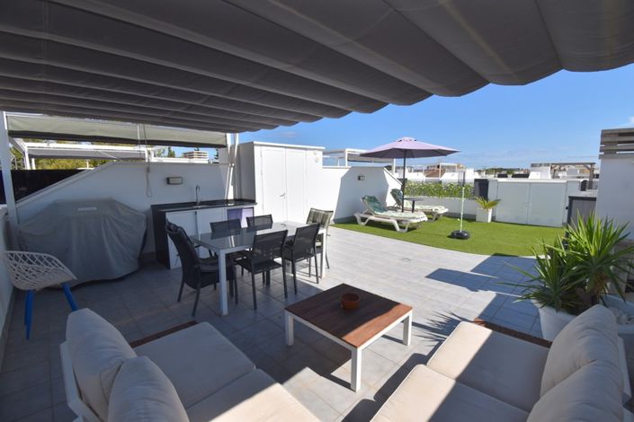 Image No.22-2 Bed Property for sale