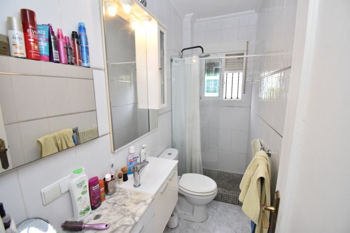 Image No.13-2 Bed Villa for sale