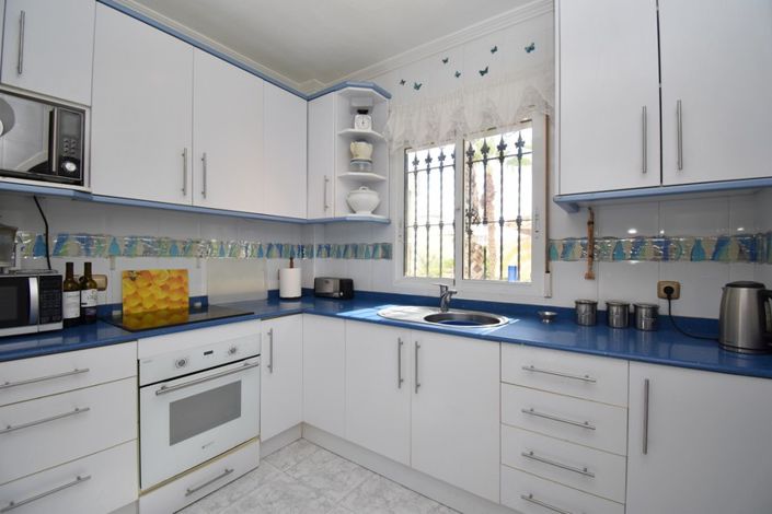 Image No.3-2 Bed Villa for sale