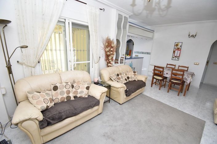 Image No.6-2 Bed Villa for sale